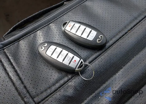 2013 Infiniti Jx35 z USA, uszkodzony, nr VIN 5N1AL0MM3DC328196